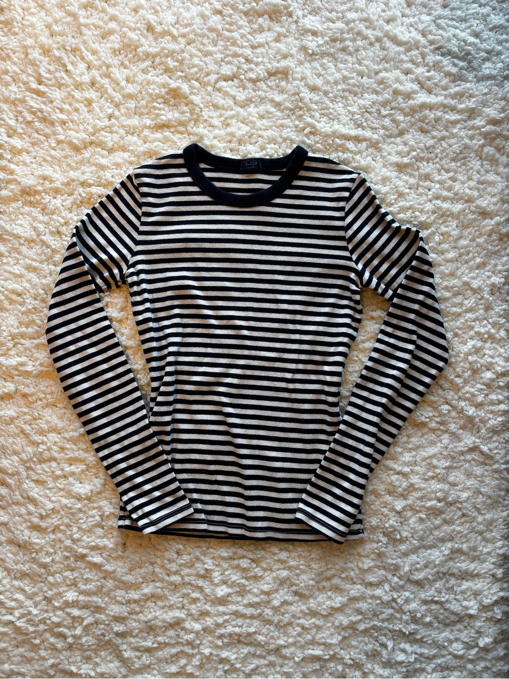Brandy Melville Black & White Striped Long-Sleeve Tee